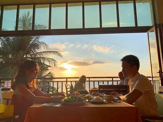 Xin Chao Seafood Restaurant