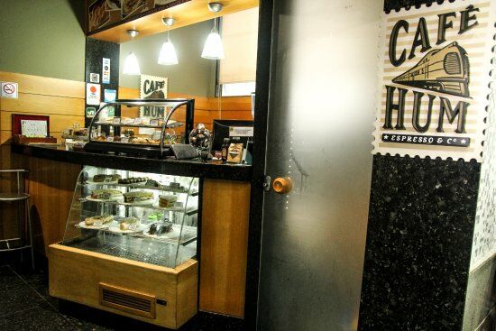 Cafe HUM