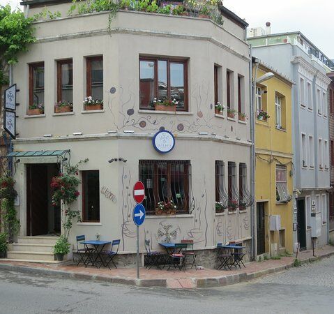 Mitara Cafe & Art
