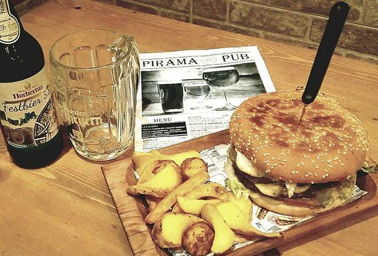 Pirama Pub 2018