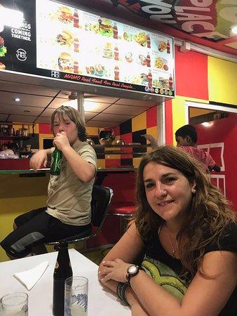 Mamo The Burger Joint