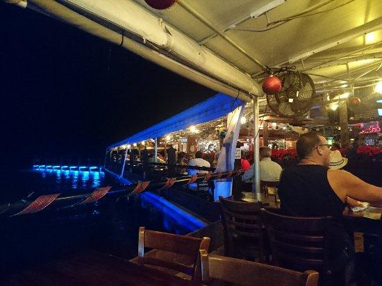 Oceanside Bar & Grille