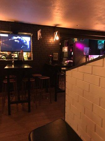 Ravens Lounge Bar