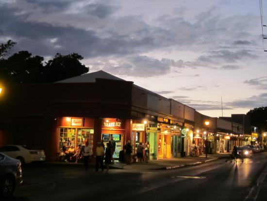 Lahaina Front Street