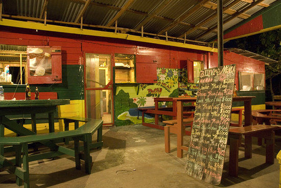 3 Dives Restaurant