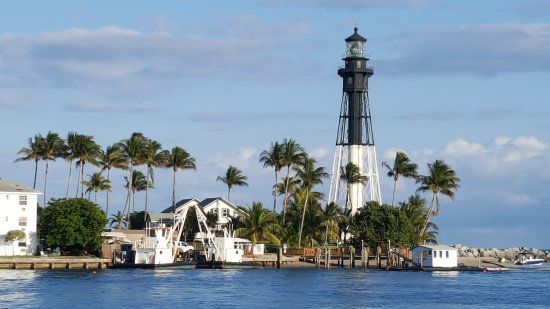 Hillsboro Inlet Light