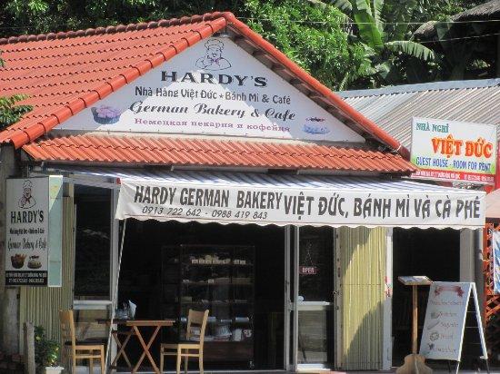 Hardy's German Bakery & Cafe