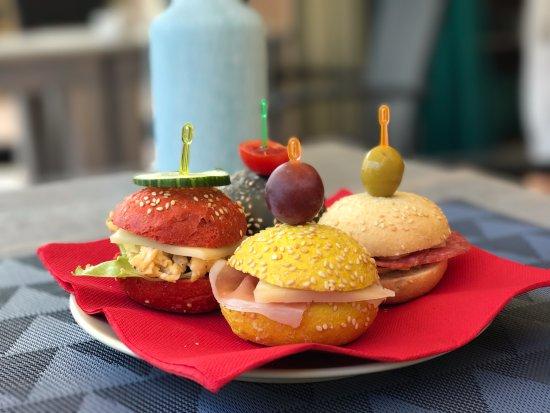 Delicatessa Hollandessa