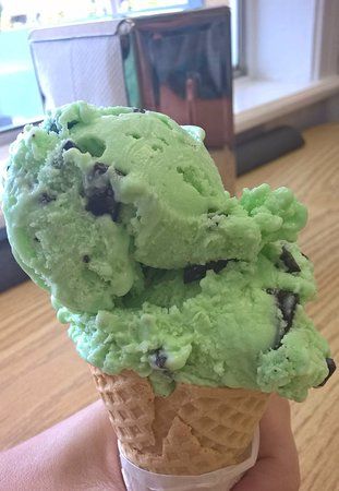 Scoops Olde Fashion Ice Cream