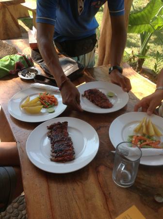 Jary Coffee Shop & Water Sport Shop