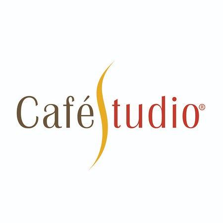 Cafe Studio Karon Beach