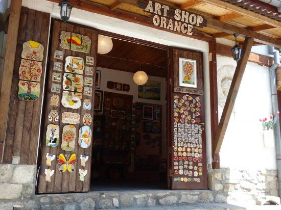 Art Shop Orange