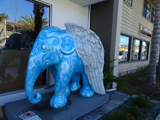 Best Friends Art Gallery