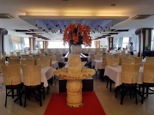 Ganh Hao 2 Restaurant