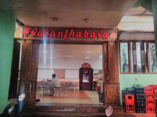 Hotel Vasantha Bhavan