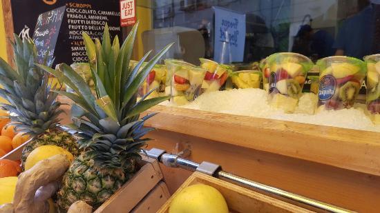Chiquita Fruit Bar