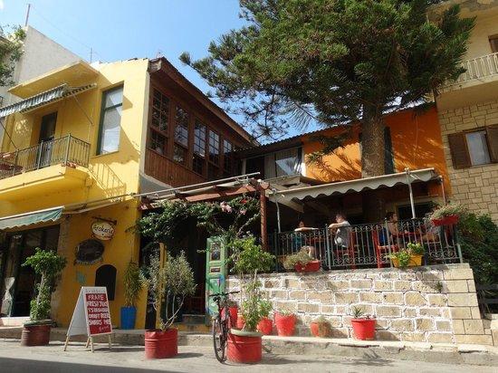 Arokaria Cafe