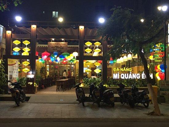 Mi Quang Ech
