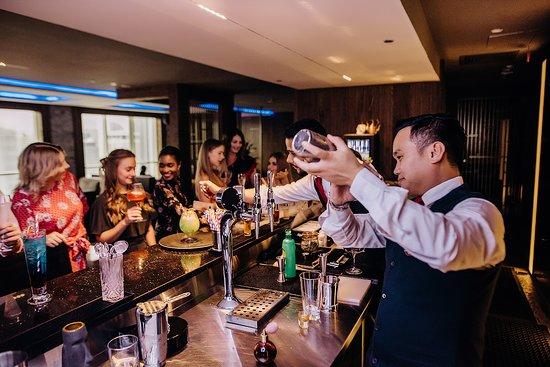 Skyland Bar & Lounge