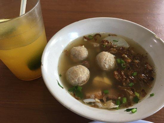 Warung Wijaya Soto & Bakso Sapi