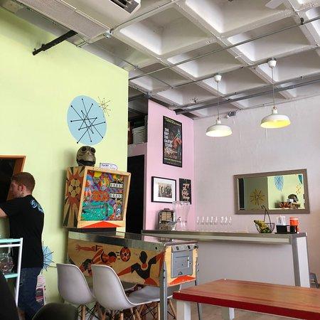 Dude's Diner