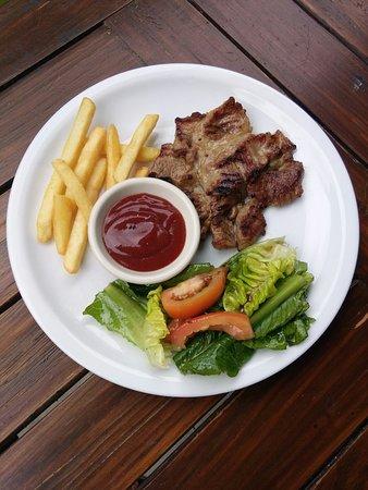 BEE Restaurant