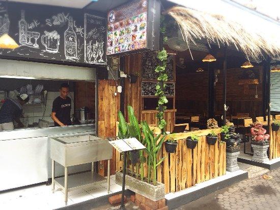 Warung Coconut Sari