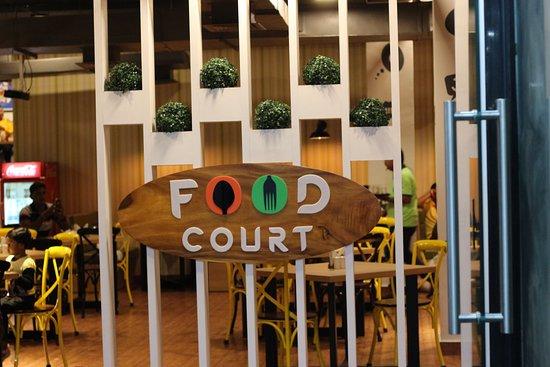 Food Court