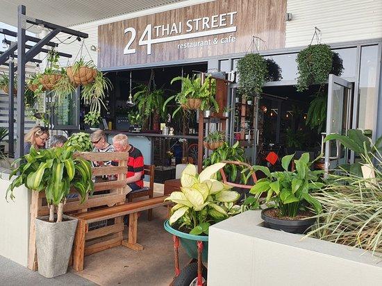 24 Thai Street