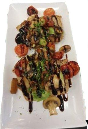Edge Restaurant & Cafe