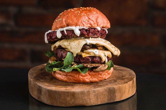 BB52 Burgers Berawa