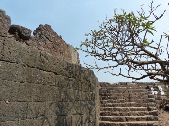 Undheri Fort