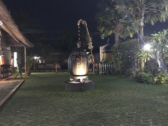 Waroeng Pan Yoga