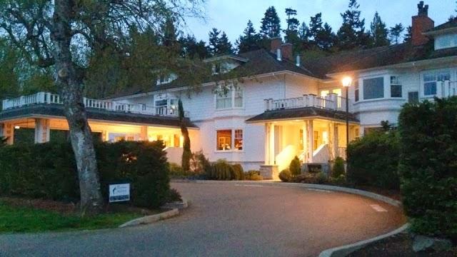 Crown Mansion Boutique Hotel & Villas