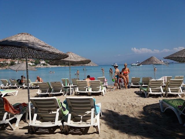 Quente Beach Club