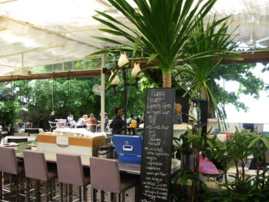 Beach Blanket Babylon