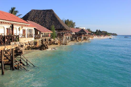 LangiLangi Beach Bungalows Cafe