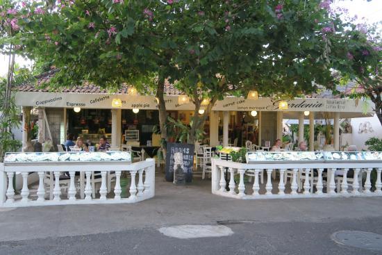 Gardenia Cafe