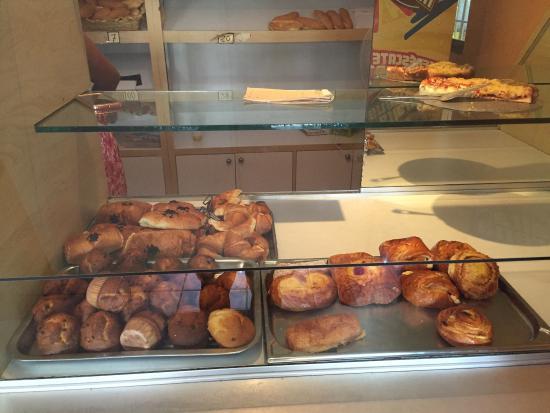 Dick's Bakery