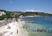 Plakes beach
