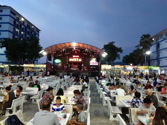Soi 88 Food Court
