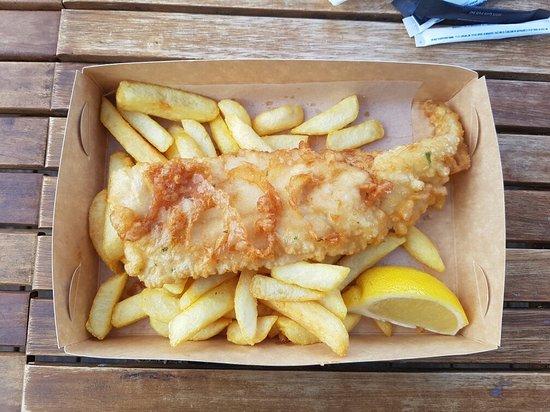 Geelong Boat House Fish and Chips