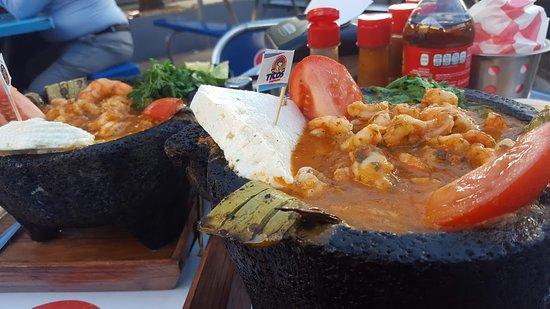 Mariscos Titos