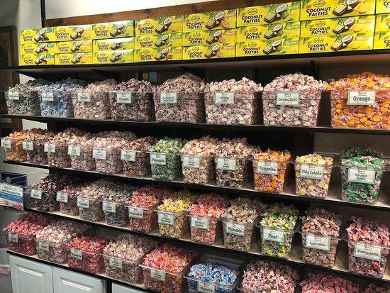 Zeno's Boardwalk Sweet Shop