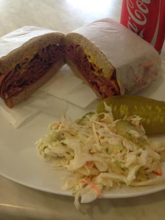 Daneli's Kosher Deli