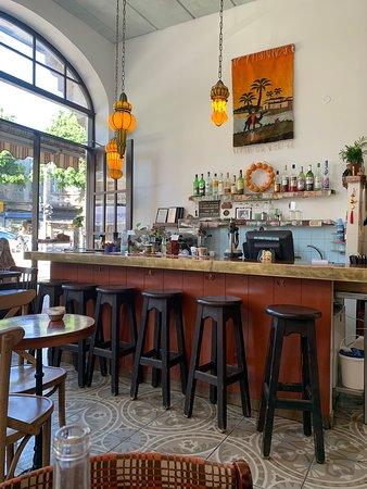 Cafe Sheleg
