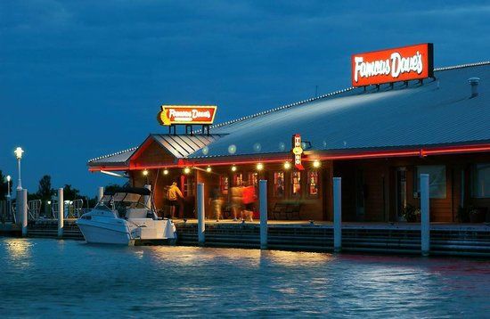 Famous Dave's