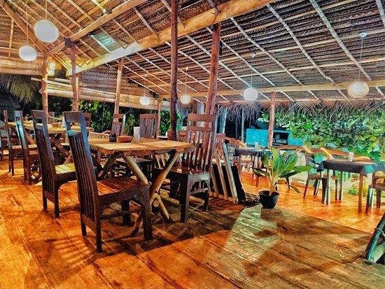 The Garlic Hikkaduwa