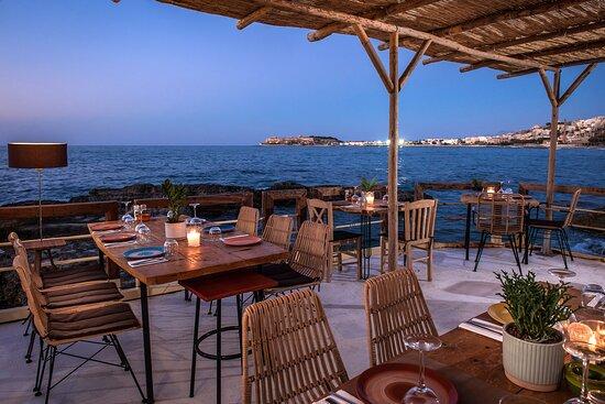 Yialos Wine Restaurant