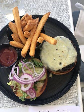 Fratelli Lyon at the Norton